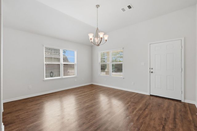 130 Emery Oak Way, Huntsville, TX 77320