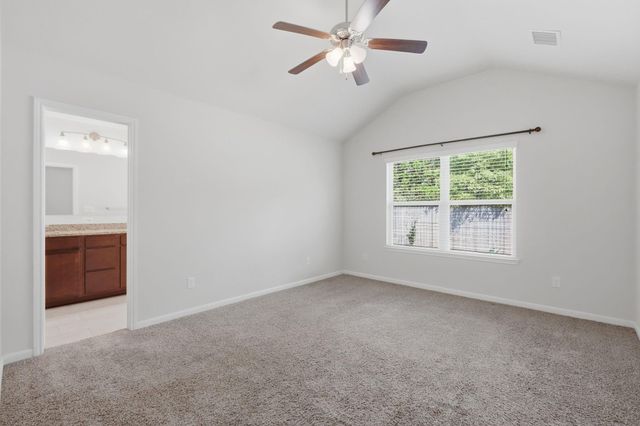 130 Emery Oak Way, Huntsville, TX 77320