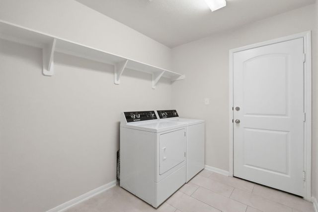 130 Emery Oak Way, Huntsville, TX 77320