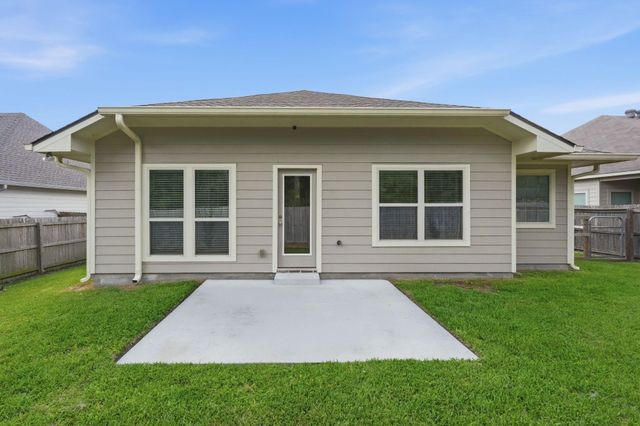 130 Emery Oak Way, Huntsville, TX 77320