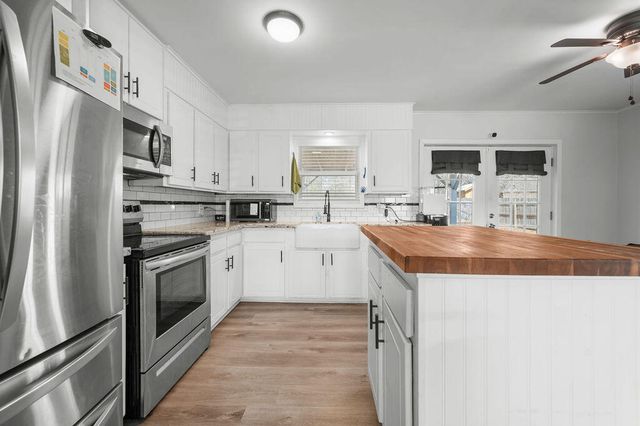 122 Azalea Ave, Deridder, LA 70634