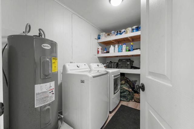 122 Azalea Ave, Deridder, LA 70634