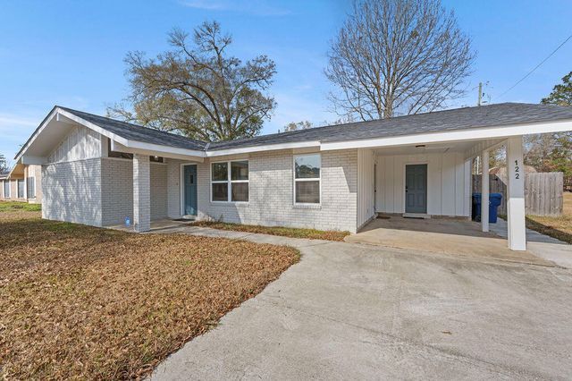122 Azalea Ave, Deridder, LA 70634