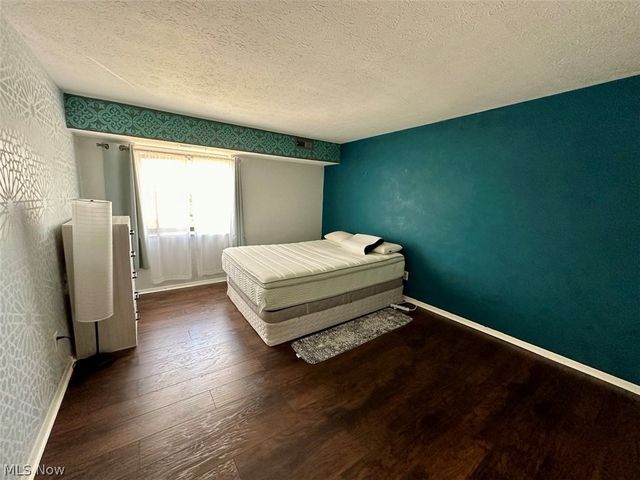 9771 Sunrise Boulevard N12, North Royalton, OH 44133