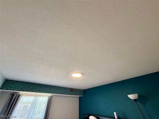 9771 Sunrise Boulevard N12, North Royalton, OH 44133