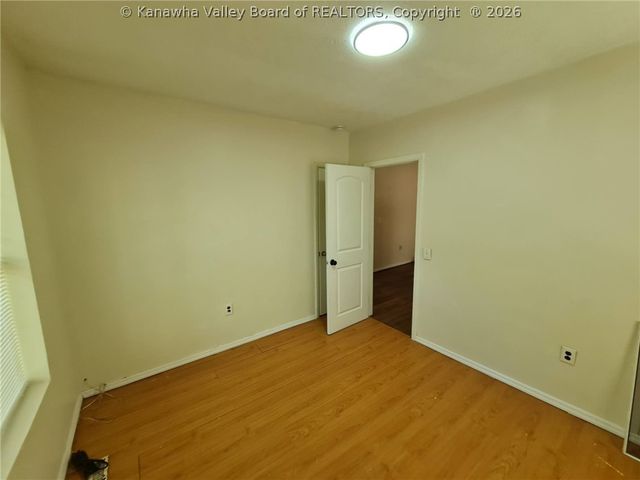 94 Whittington Road, Charleston, WV 25312
