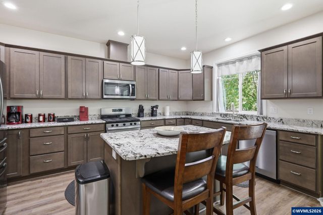 2615 Gibson Hill Rd NW, Albany, OR 97321