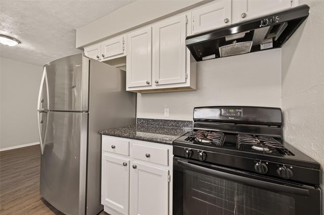 4608 W Jasmine Street, Pearland, TX 77581