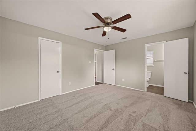 4608 W Jasmine Street, Pearland, TX 77581