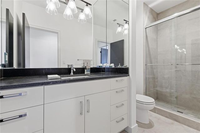 9645 Manor Road, Leawood, KS 66206