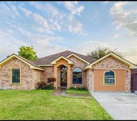 207 Fudge Drive, Alamo, TX 78516