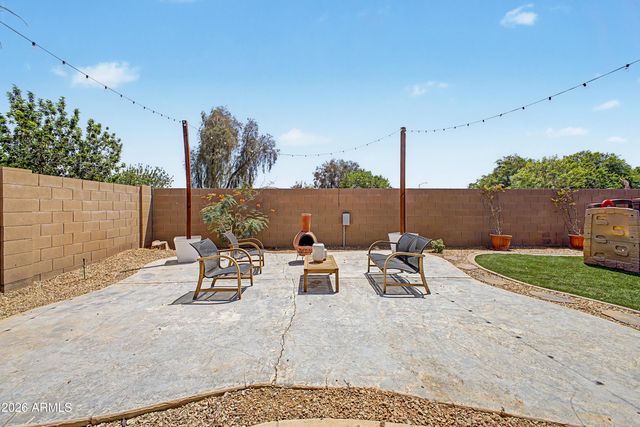 15329 W Jenan Drive, Surprise, AZ 85379