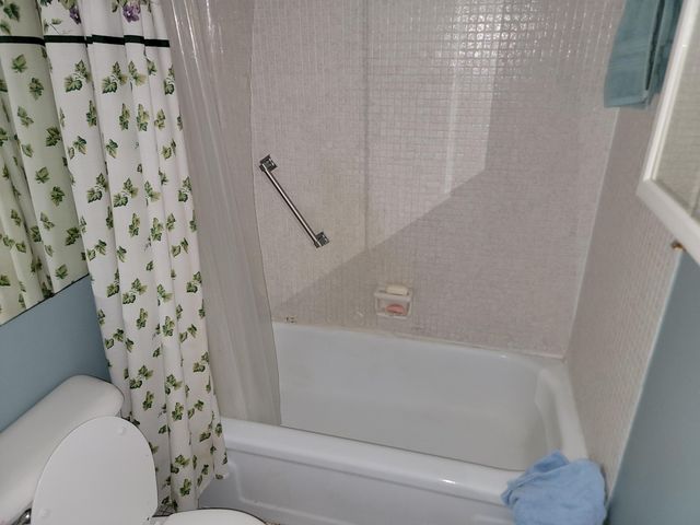 8950 Sunrise Lakes Boulevard 112, Sunrise, FL 33322