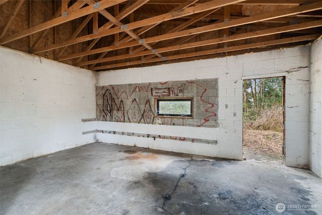 215 Caseco Lane, Port Orchard, WA 98366