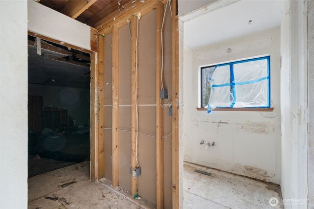 215 Caseco Lane, Port Orchard, WA 98366