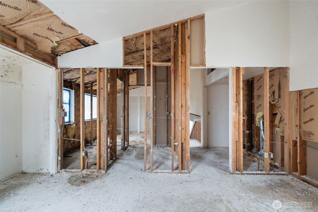 215 Caseco Lane, Port Orchard, WA 98366