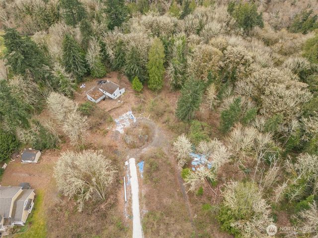 215 Caseco Lane, Port Orchard, WA 98366