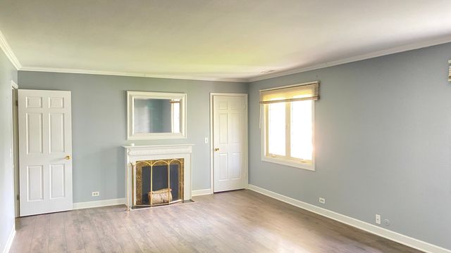 23 N Tower Road N, Oak Brook, IL 60523