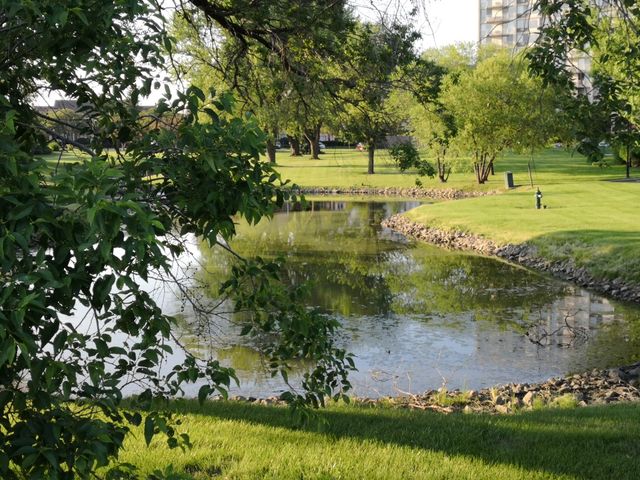 23 N Tower Road N, Oak Brook, IL 60523
