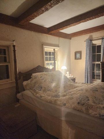 5726 N Lyons ROAD, Burlington, WI 53105