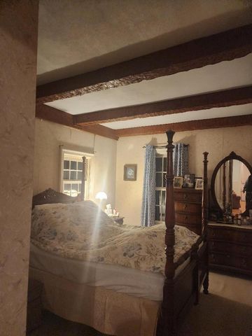 5726 N Lyons ROAD, Burlington, WI 53105