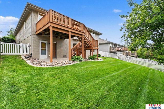 16218 Redwood Street, Omaha, NE 68136
