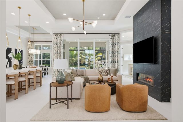 204 Strand Square, Vero Beach, FL 32963