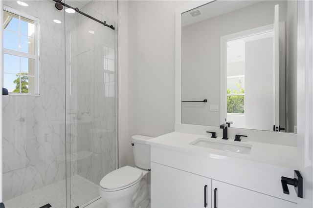 204 Strand Square, Vero Beach, FL 32963