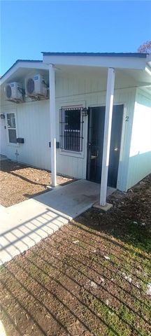 3235 College Avenue, Kansas City, MO 64128