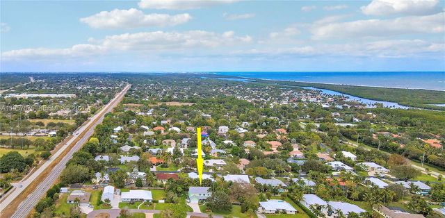 8445 SE Bayberry Terrace, Hobe Sound, FL 33455