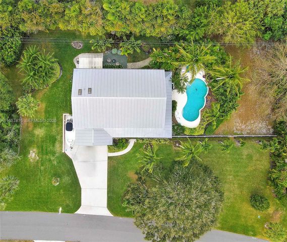 8445 SE Bayberry Terrace, Hobe Sound, FL 33455