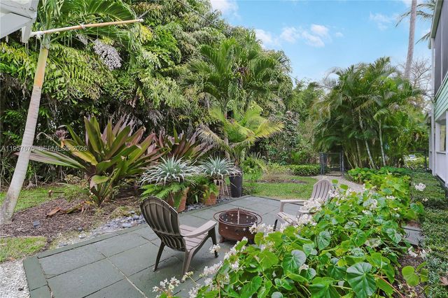 8445 SE Bayberry Terrace, Hobe Sound, FL 33455