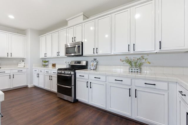 600 Blue Ash Ct, Lincoln, CA 95648