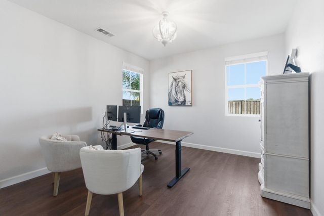 600 Blue Ash Ct, Lincoln, CA 95648