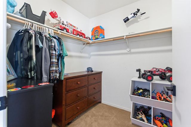 600 Blue Ash Ct, Lincoln, CA 95648