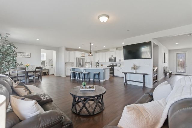 600 Blue Ash Ct, Lincoln, CA 95648