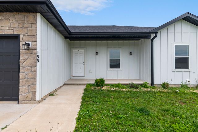 155 W Bluegrass Street, Rogersville, MO 65742