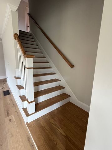 10 Maple Hill Rd, Lakeville, MA 02347