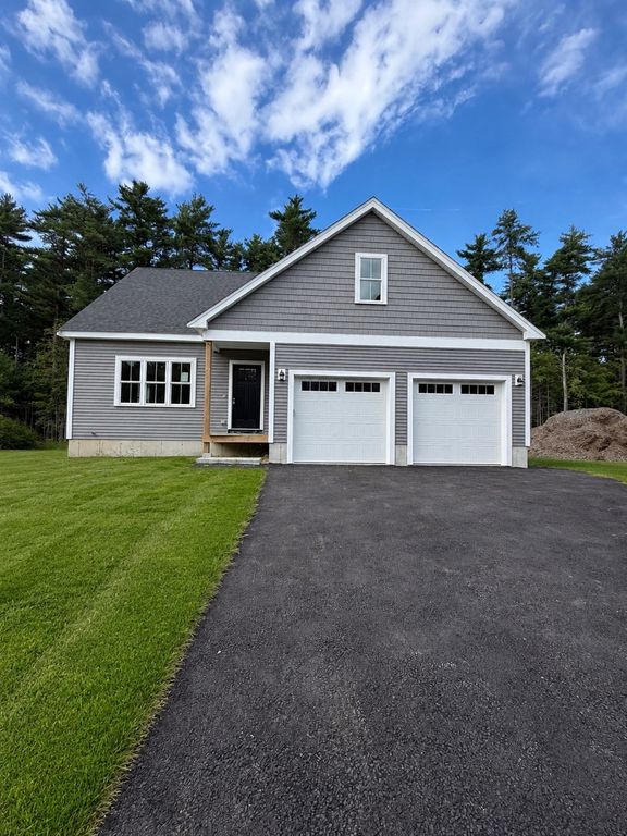 10 Maple Hill Rd, Lakeville, MA 02347