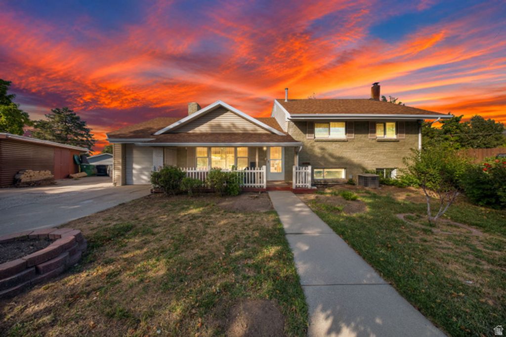 556 W GREENLEAF DR, Murray, UT 84123 — exterior