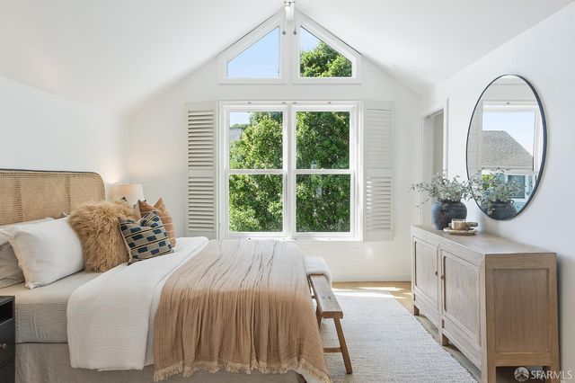 97 Banks Street, San Francisco, CA 94110