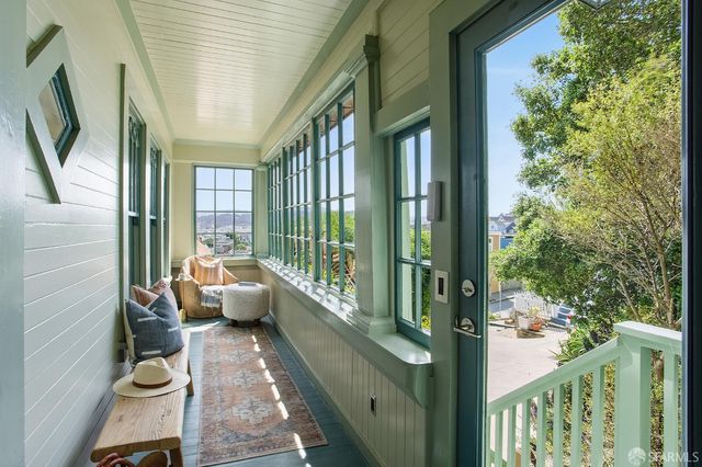 97 Banks Street, San Francisco, CA 94110