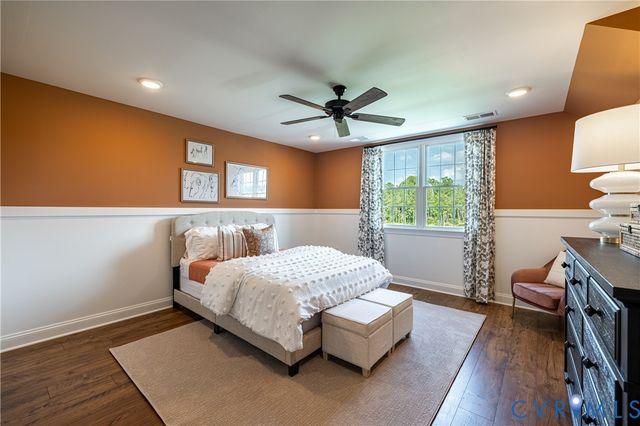 8355 Mount Eagle Rd, Hanover, VA 23005