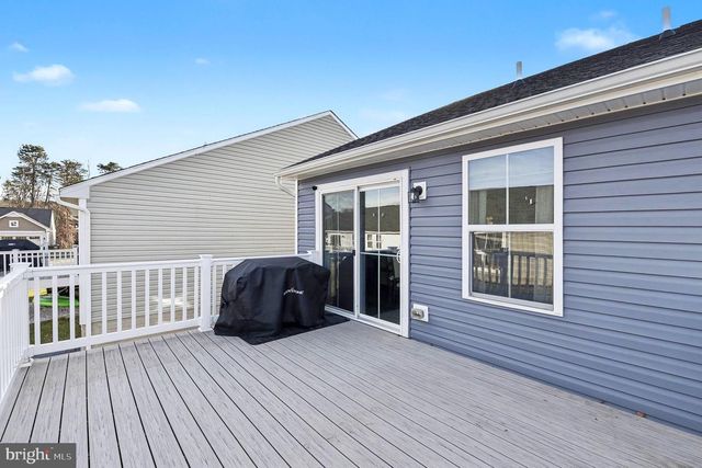 338 W CALVERT XING, North East, MD 21901