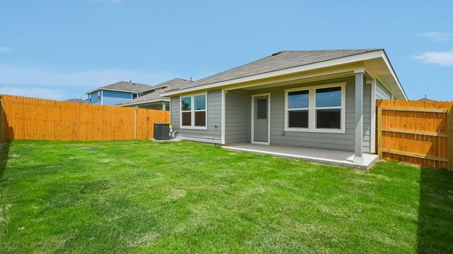 12020 Pike BND, Mustang Ridge, TX 78610