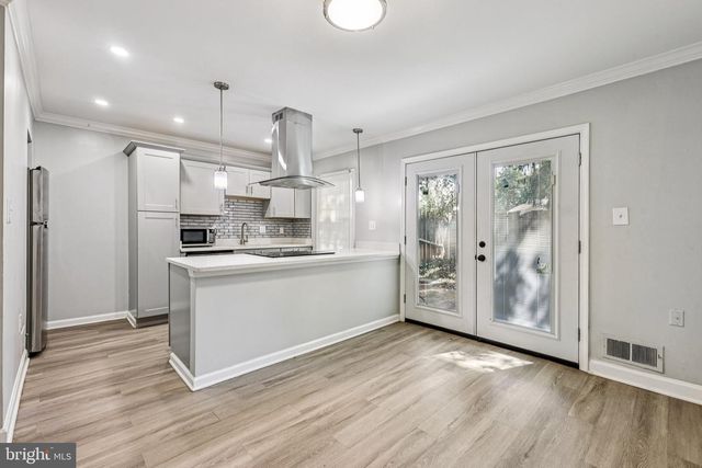 2905 WREN CT, Woodbridge, VA 22191