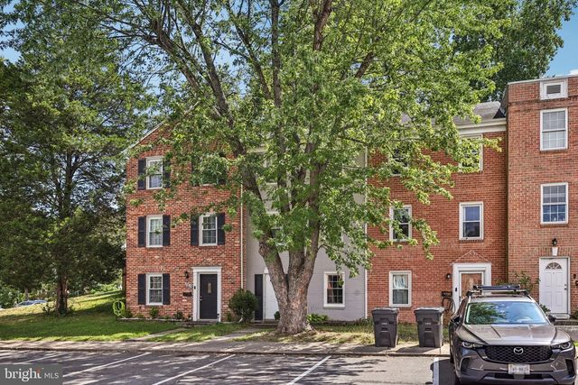 2905 WREN CT, Woodbridge, VA 22191