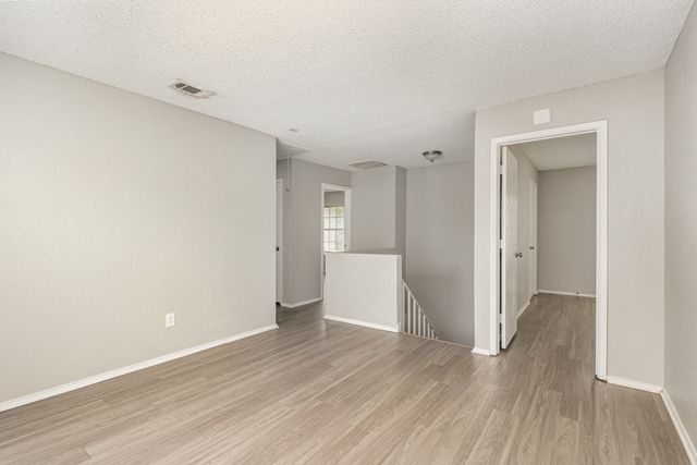 912 Brae Loch Drive, Dallas, TX 75217