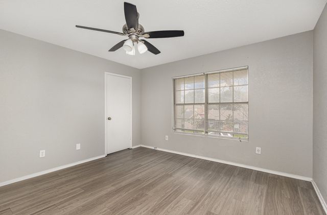 912 Brae Loch Drive, Dallas, TX 75217