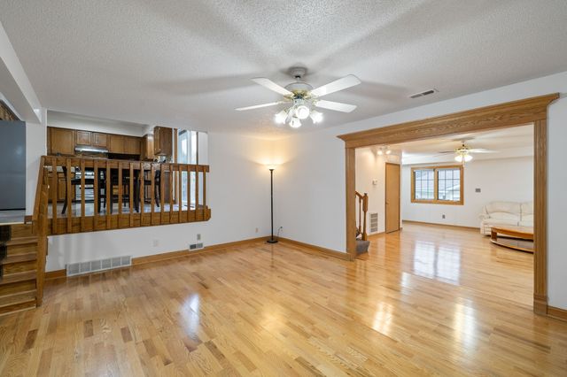 3248 SE 22nd Court, Des Moines, IA 50320